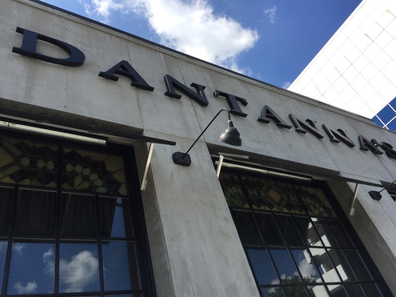Dantannas Sign