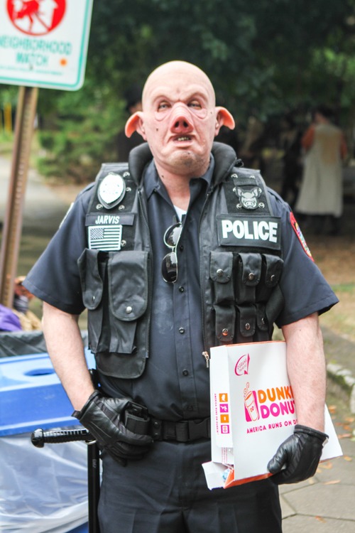 Little 5 Points Halloween010