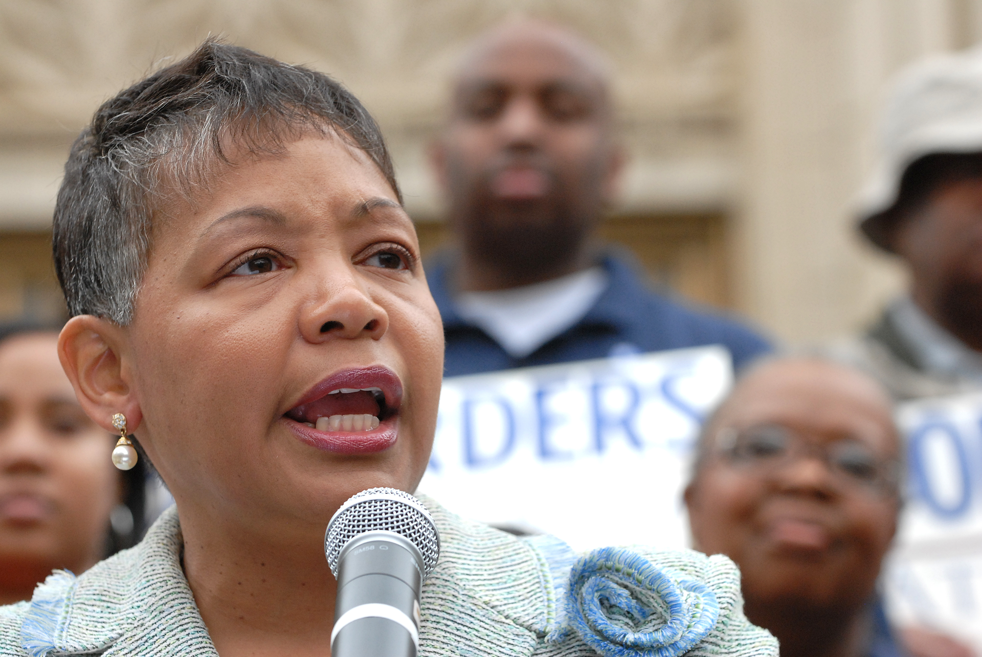 Borders Cover1 2 14.57d995d13b3ac