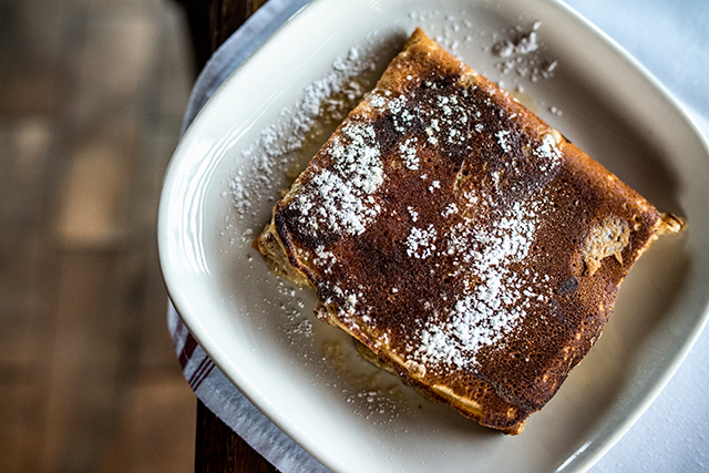 Breakfast Rosebud1 1 52magnum