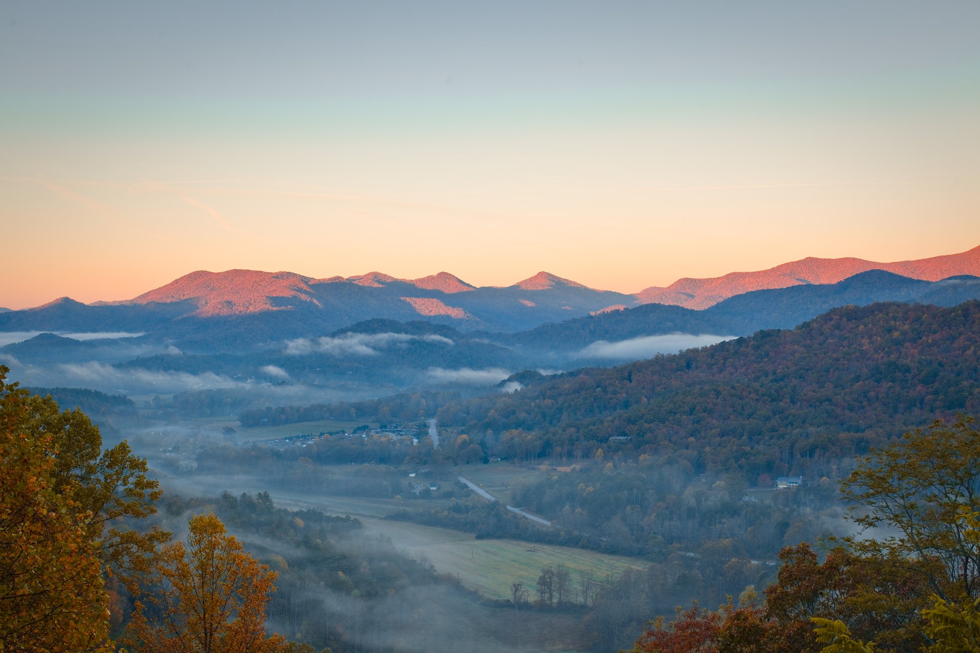 Ralph Daniel for Explore Georgia
246overlook 04 Large