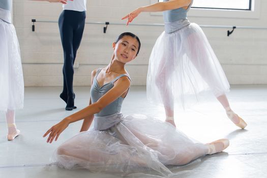 07733c18446ab1e44621235e43cb2218c2123a90b8f59cbe38a1b93d1dceb697 Rimg W525 H350 Gmir