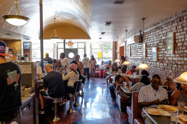 1a219 Thumbsupoldfourth Magnum