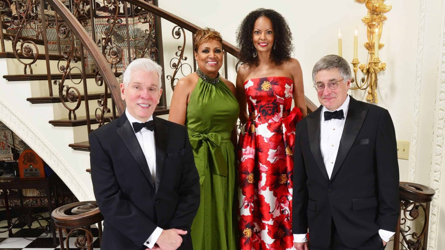 Swan House Ball 1 1440x810