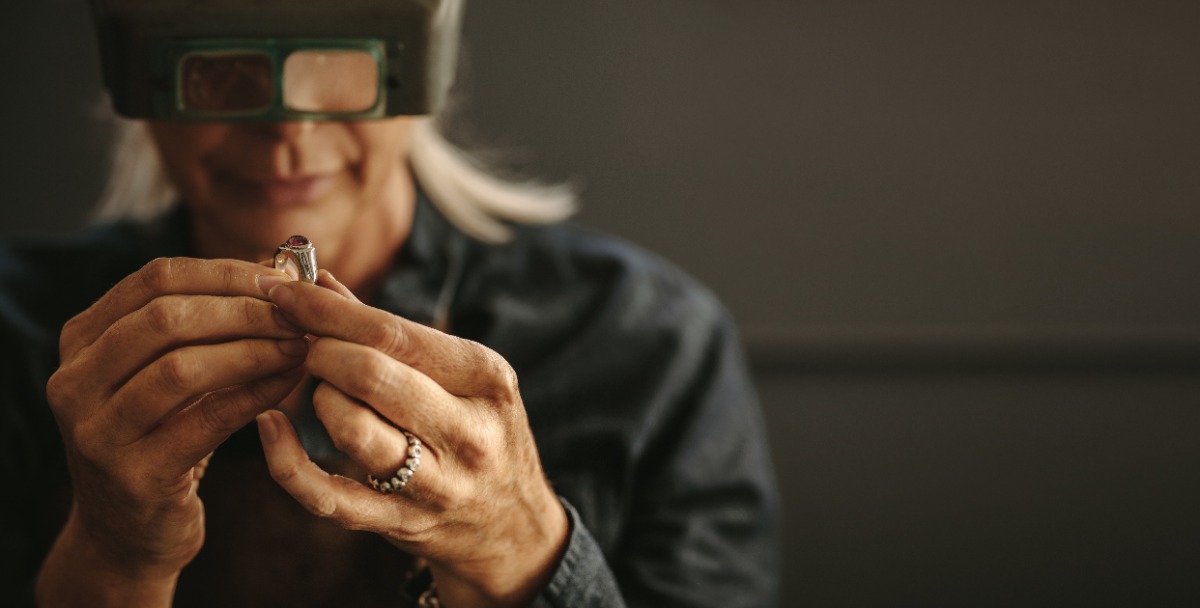 WomanMakingJewelry