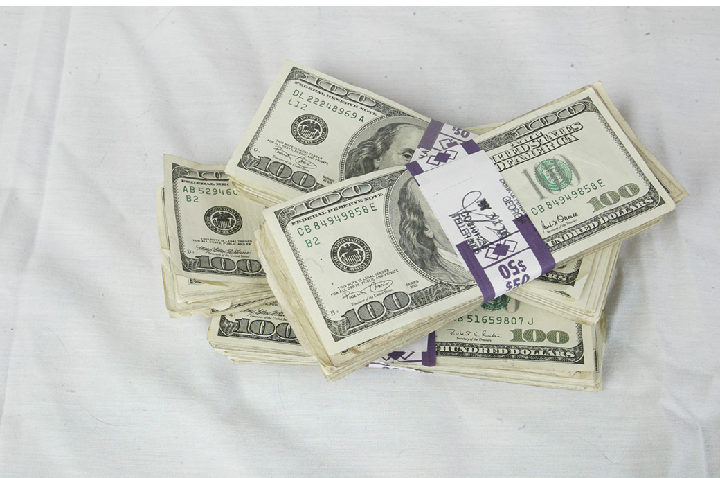 CL File Photo 2005. Currency, $100 Bills