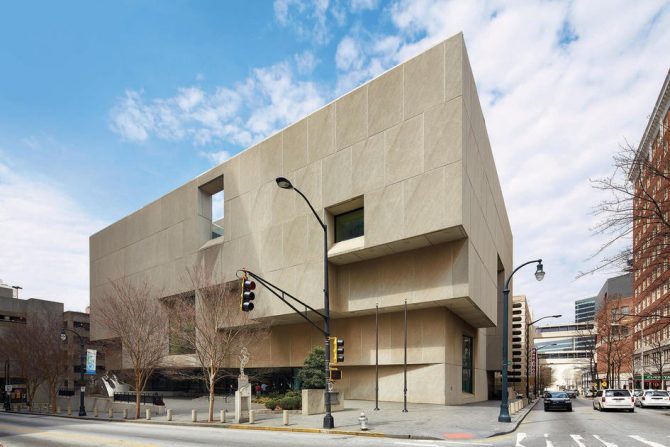 Central Library 1 670x447