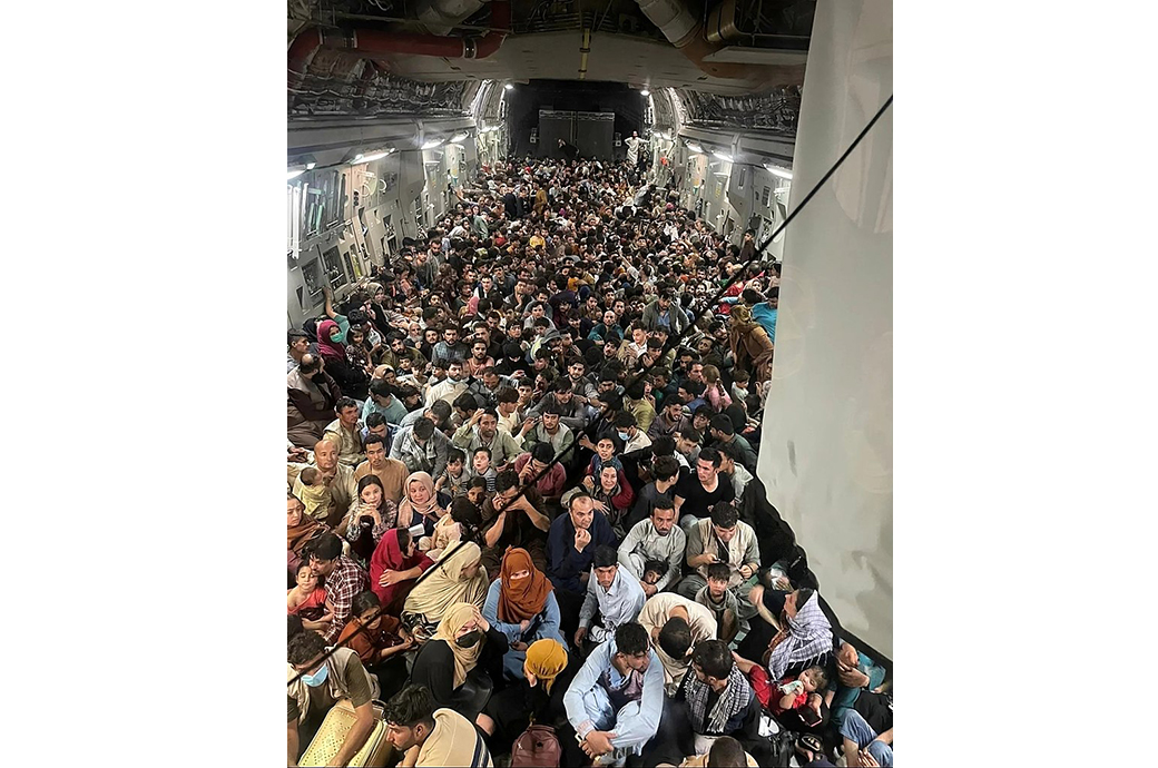 C 17 Carrying Passengers Out Of Afghanistan