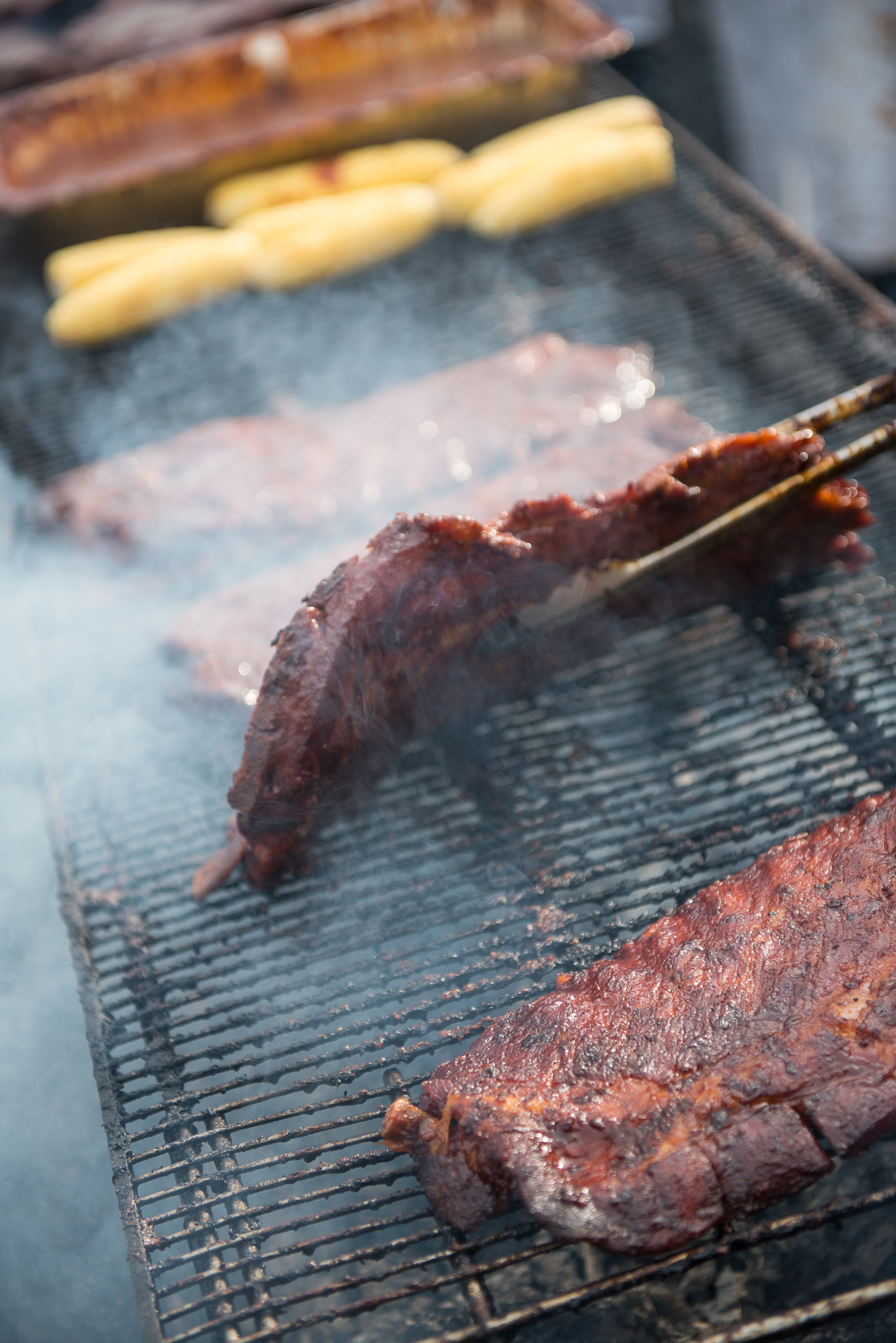 Cooking Ribs At Jim And Nick's  0004