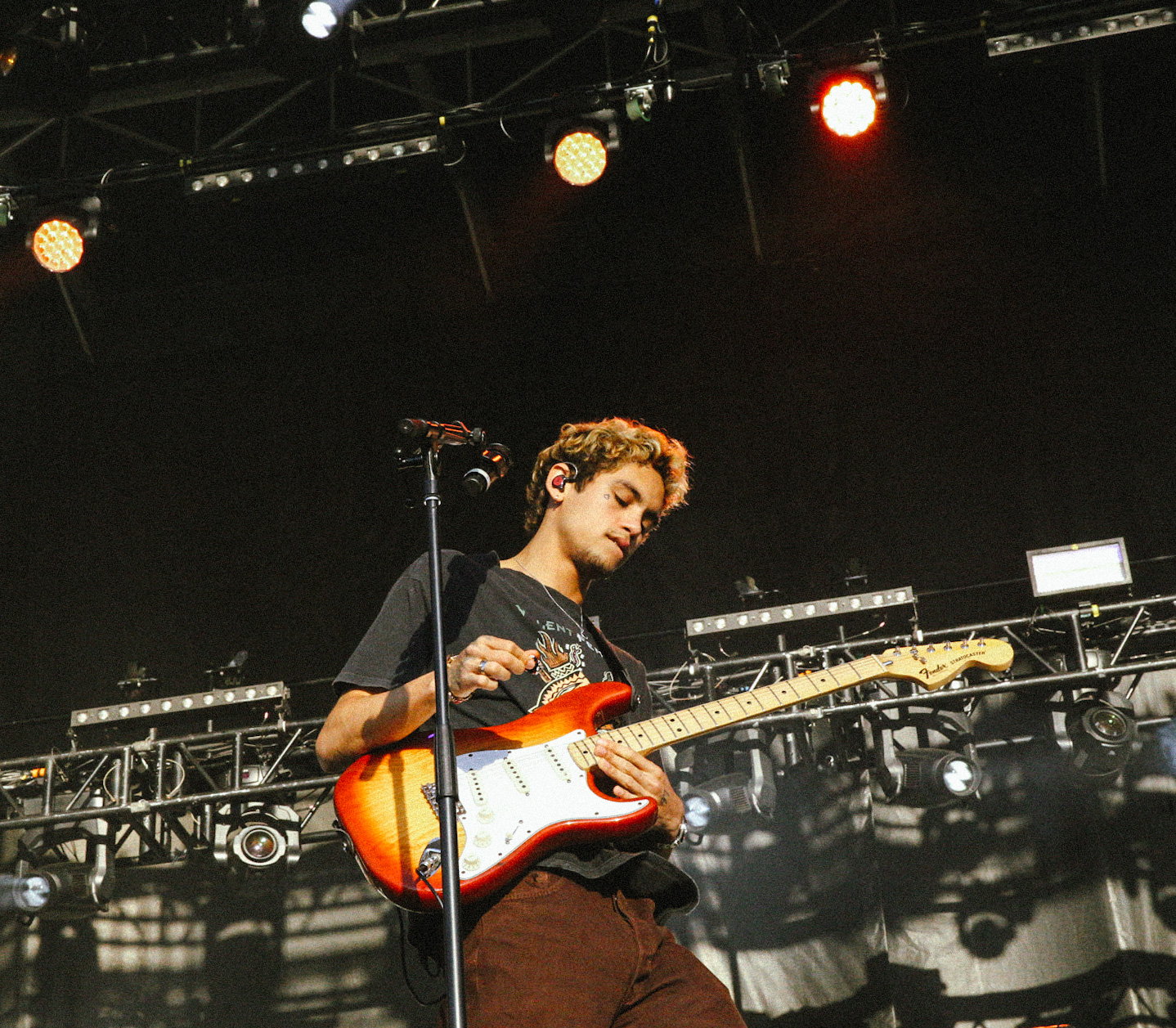 #3 Dominic Fike Day 18982