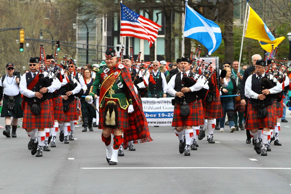 John Mohr Mackintosh Pipes & Drums  St Patrick's Day Parade 2019 (444)