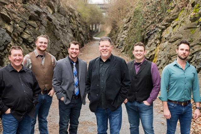 Eddie Owen Presents Sideline Bluegrass