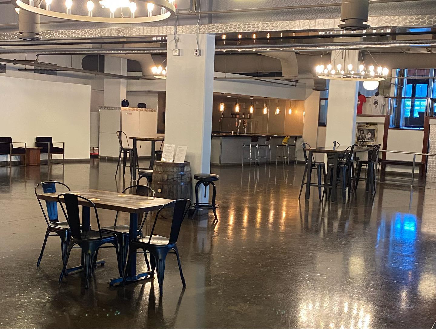 131101691 764050727523700 1030688783080870321 N