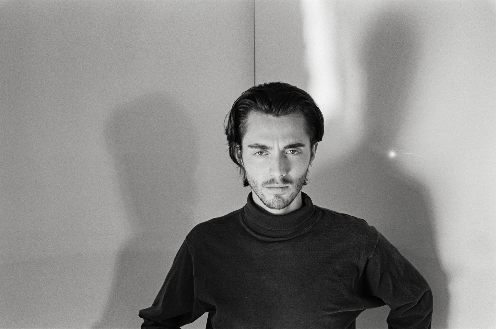 Greyson Chance 1598x1060