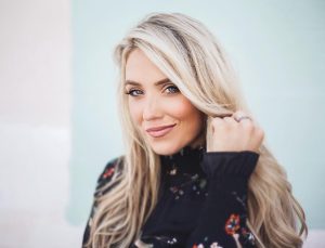 Eddie Owen Presents Chloe Agnew 300x229