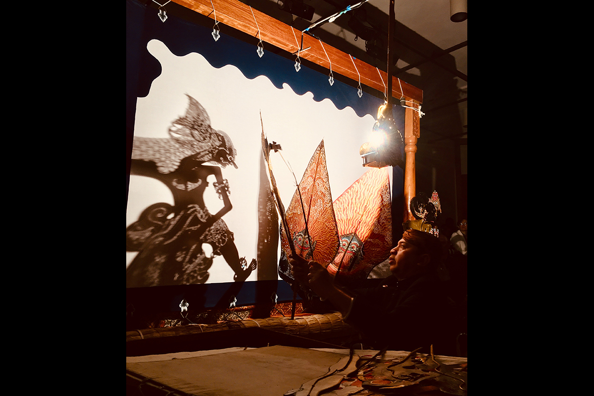 #0 Lead Peppertree Wayang Kulit Gamelan Darsono Puppeteer