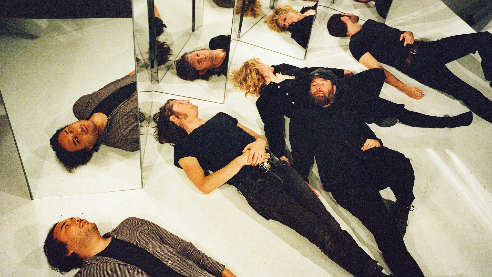 19201080 TheBlackAngels