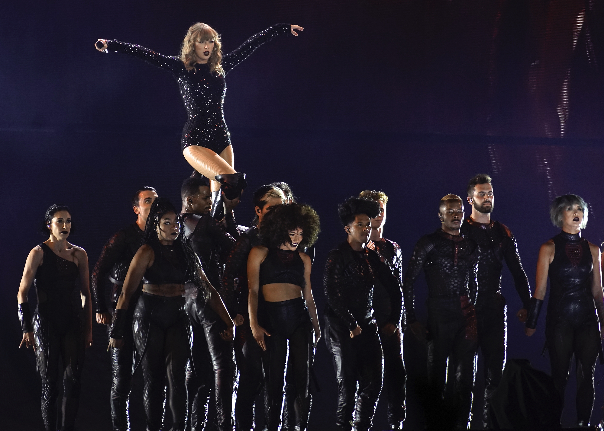 Taylor Swift photo by Perry Julien