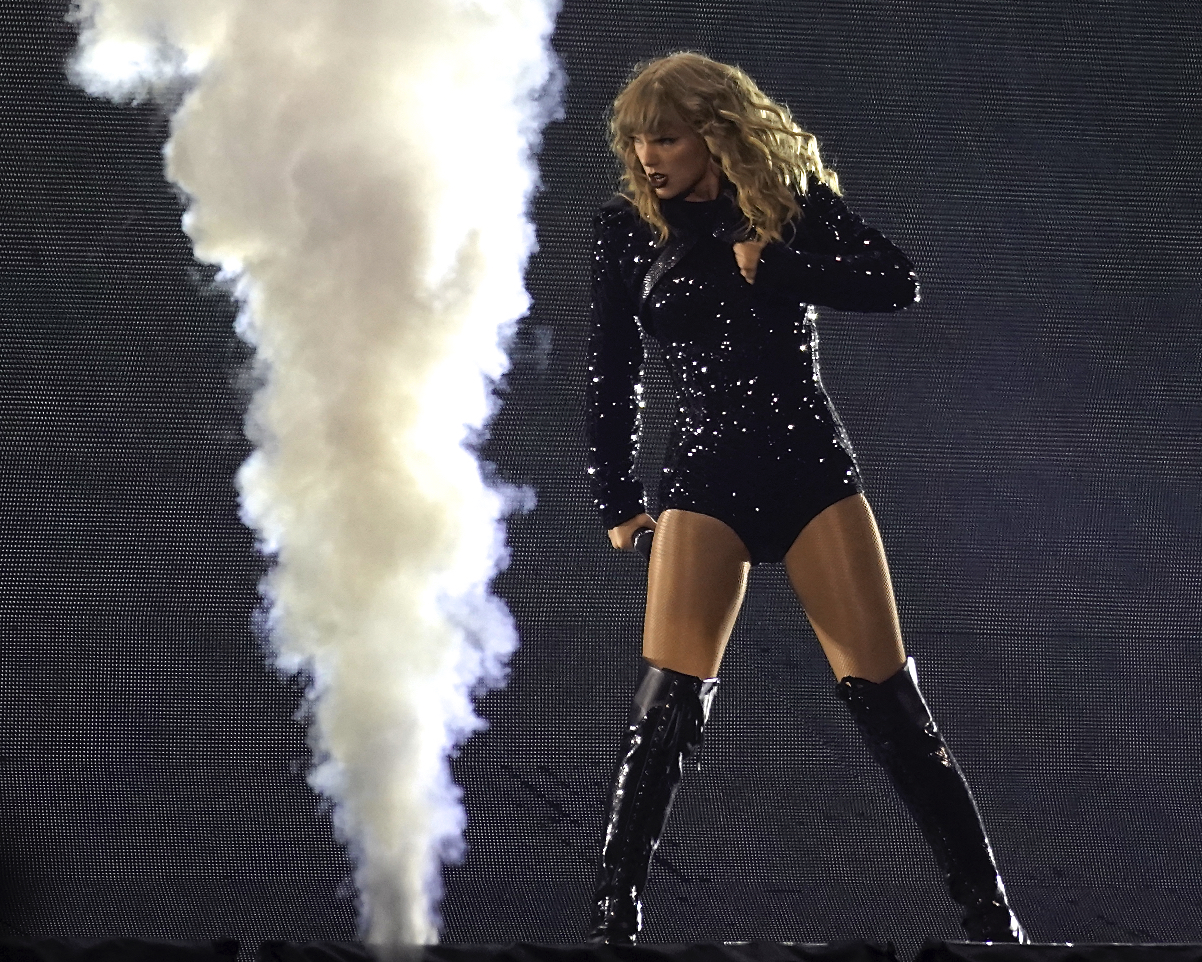 Taylor Swift Julien 1