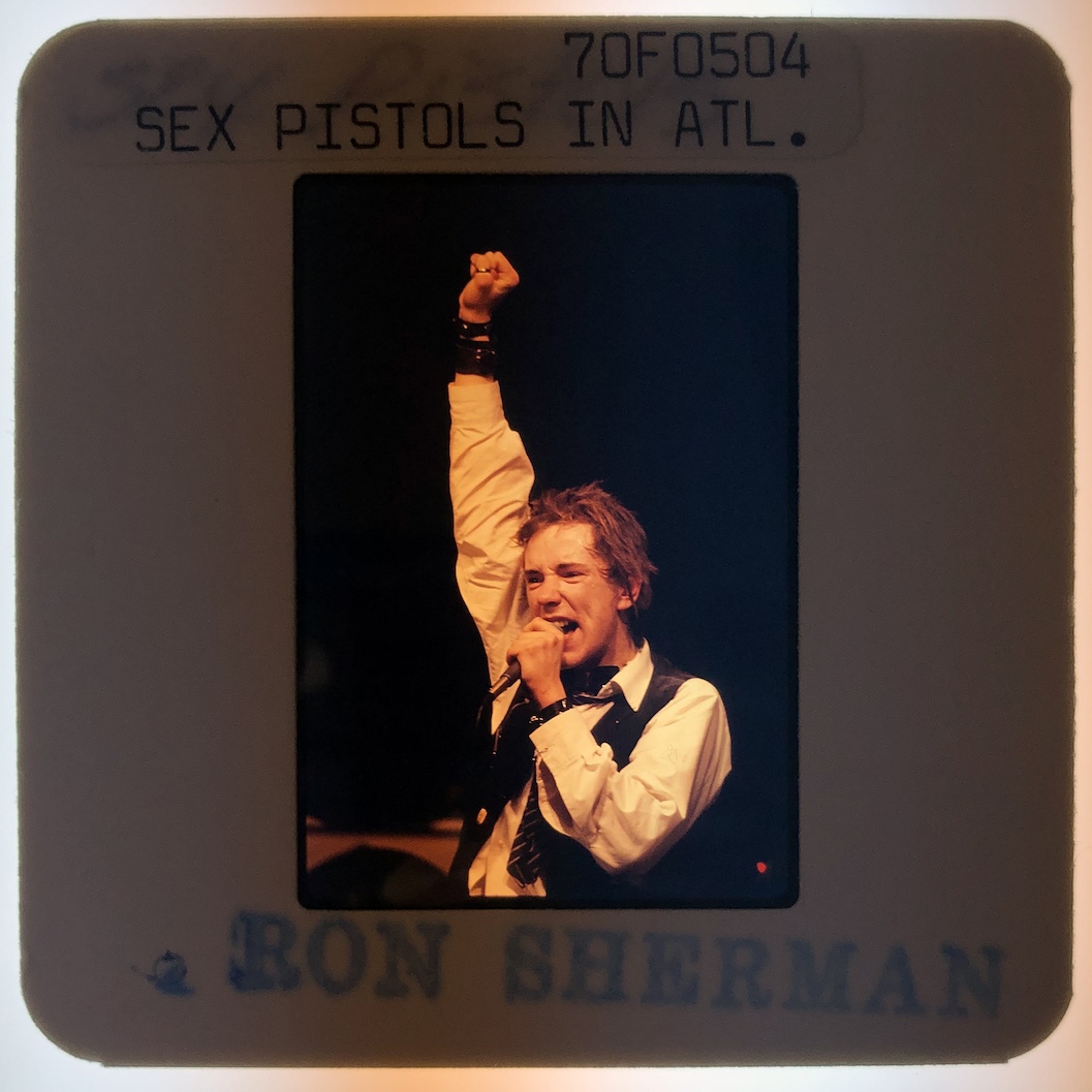 #1 SEX PISTOLS