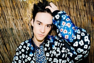 80e27863 2a1c 4ed2 97bf 75d68e8fb2e7 ARTIST PAGE 3 2