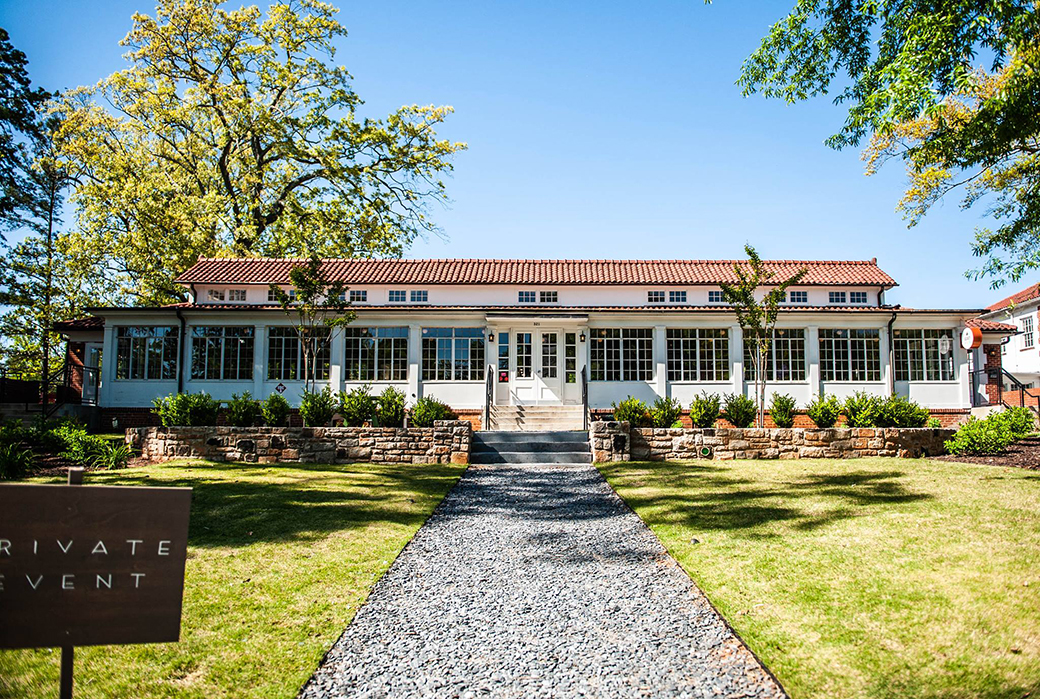 Scout Oakhurst Exterior