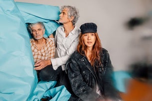 592703cb D0da 425b 8058 Efb8bac7a532 ARTIST PAGE 3 2