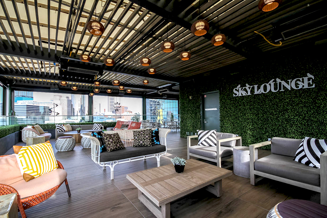 Skylounge Glenn Hotel