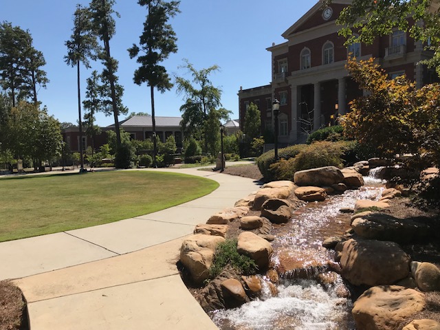 Courthousebabblingbrook